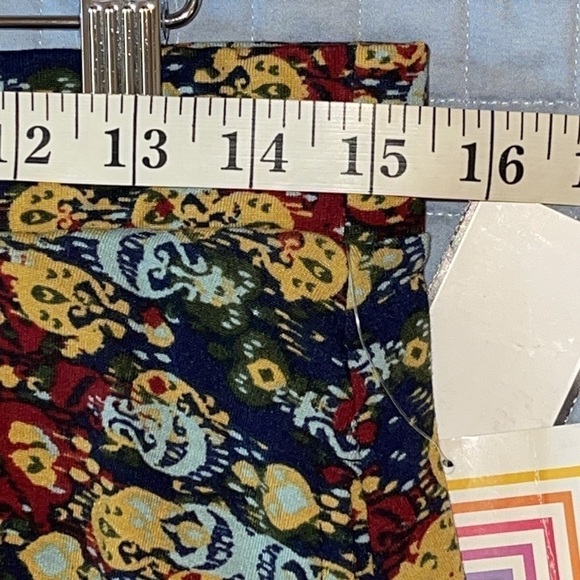 NWT LulaRoe Madison Pleated Skirt Sz. L - Picture 11 of 16